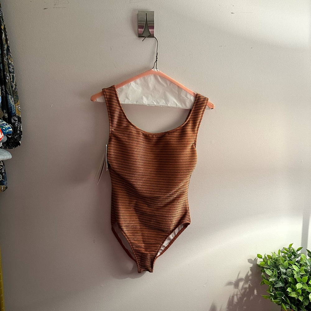 NWT GOTTEX Orange Martini 1 Pc Textured Off the Shoulder Style Swimsuit